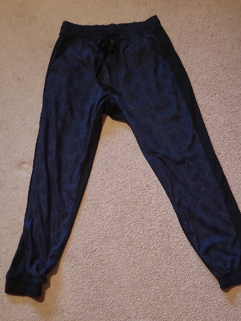 Athleta Dark Navy Snakeskin Active Joggers